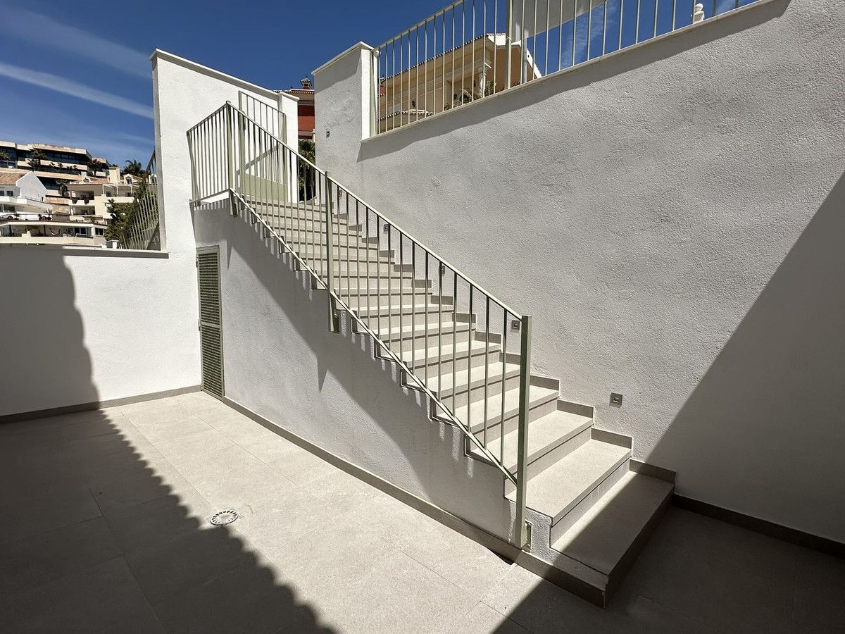 Townhouse in Torrequebrada, Torrequebrada, 5/12