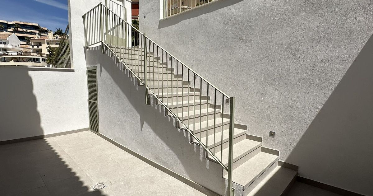 Townhouse in Torrequebrada, Torrequebrada, 5/12