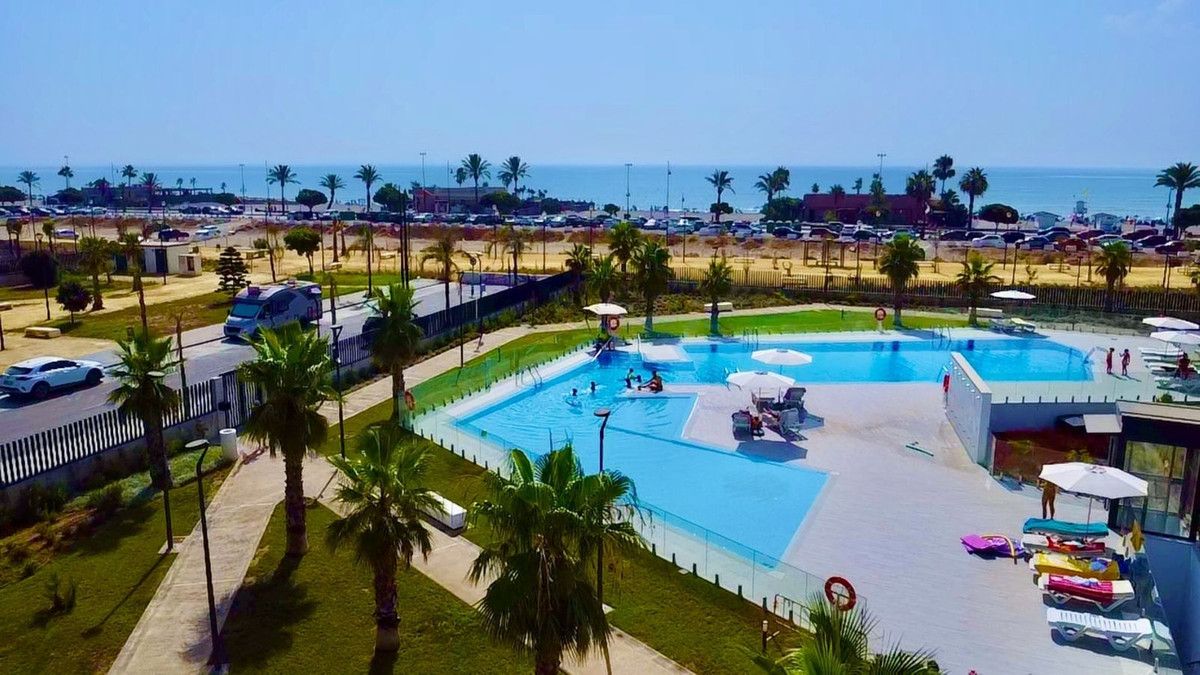 Apartamento en Planta Media en Torremolinos, Torremolinos, 1/12
