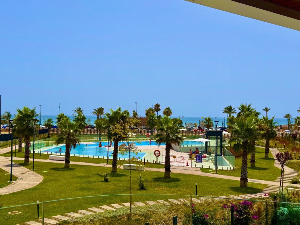 Apartamento en Planta Media en Torremolinos, Torremolinos, 2/12