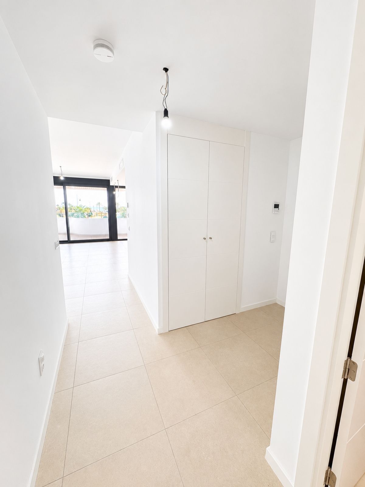 Apartamento en Planta Media en Torremolinos, Torremolinos, 12/12