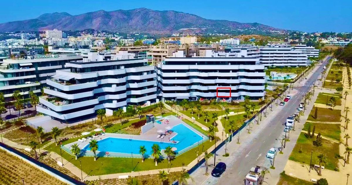 Apartamento en Planta Media en Torremolinos, Torremolinos, 3/12