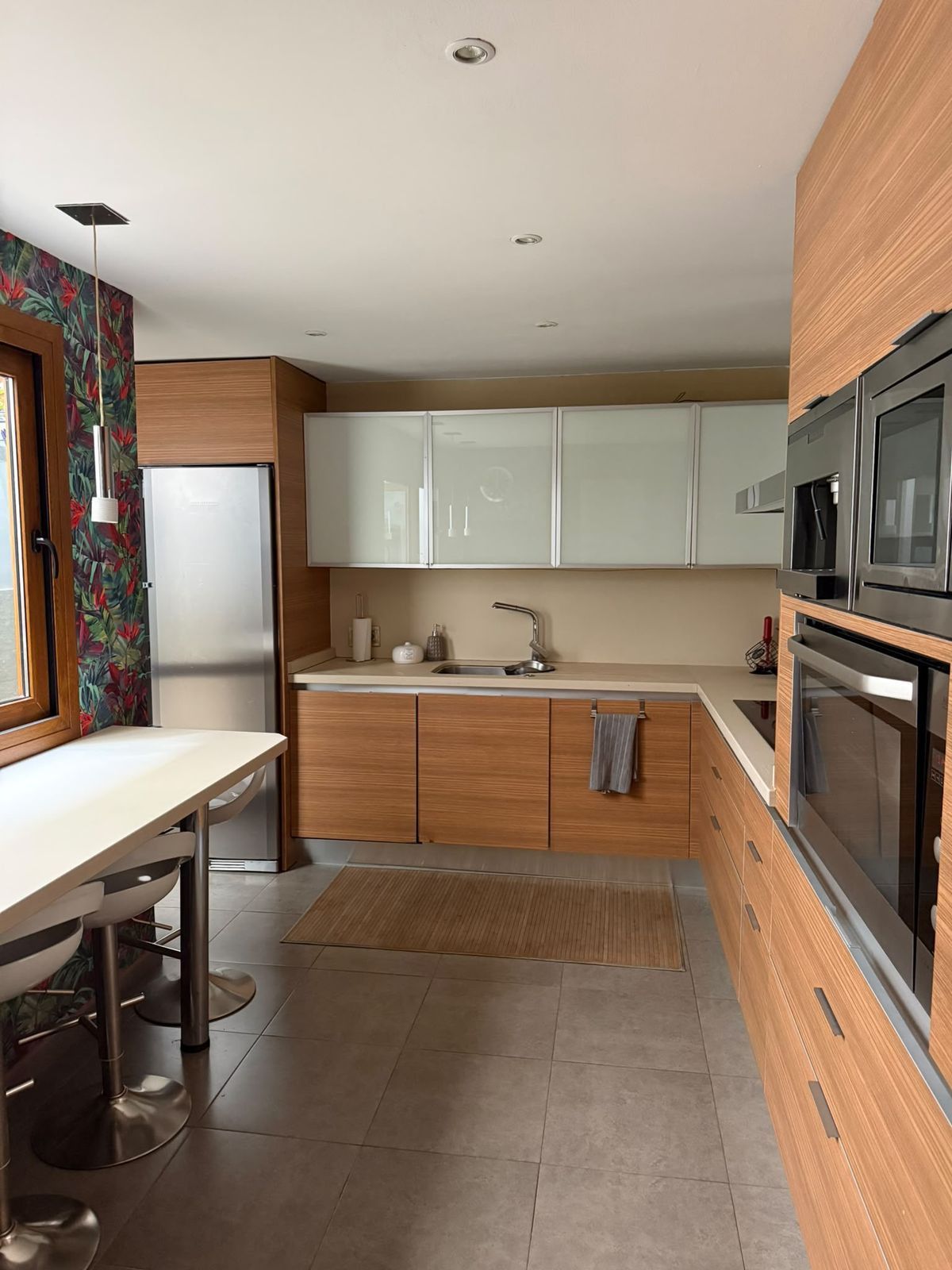 Apartamento en Planta Media en San Pedro de Alcántara, San Pedro de Alcántara, 5/12