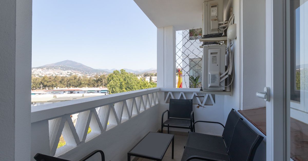 Flat in Nueva Andalucia, Nueva Andalucia, 3/12