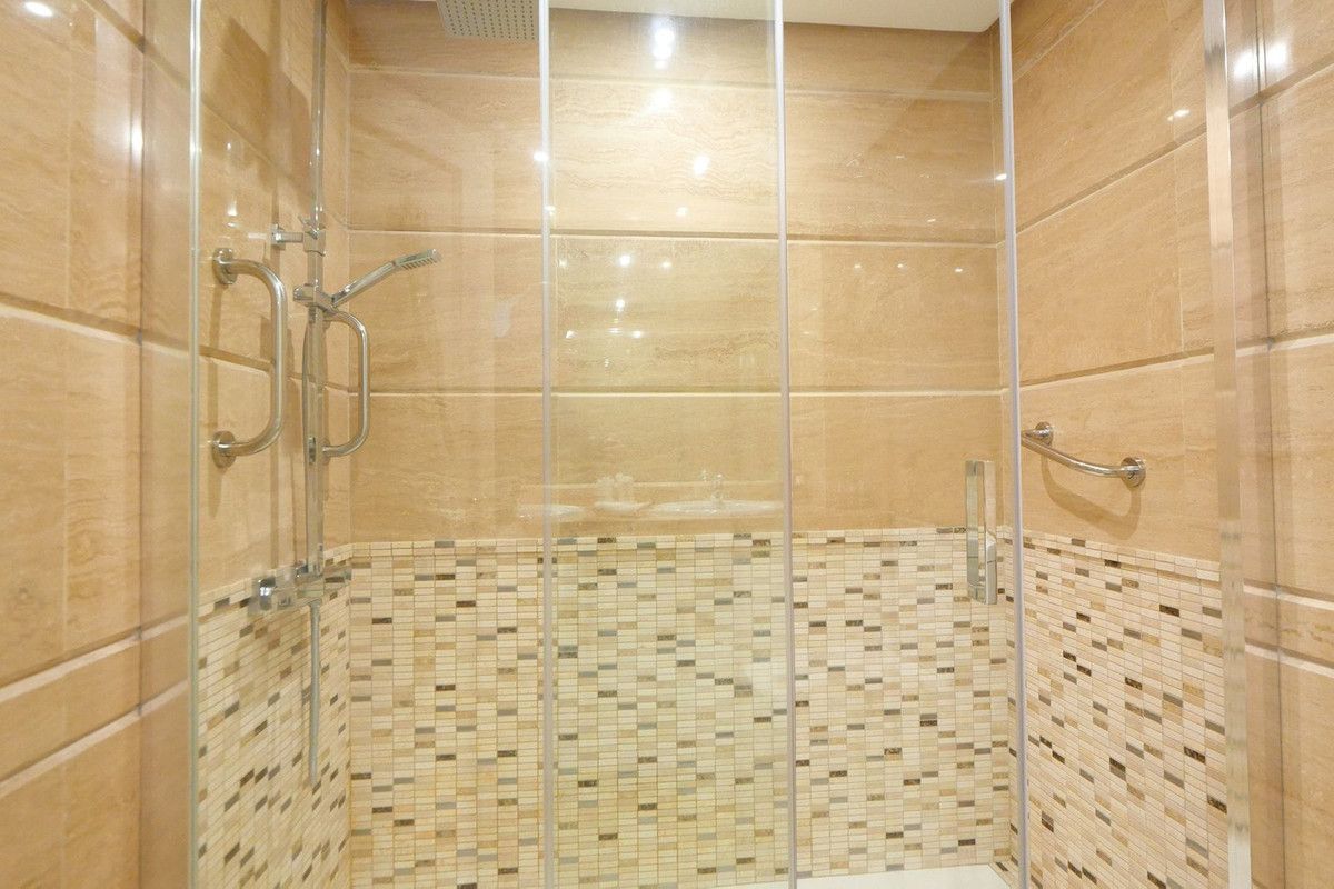 Apartament na środkowym piętrze w Cabopino, Cabopino, 6/12