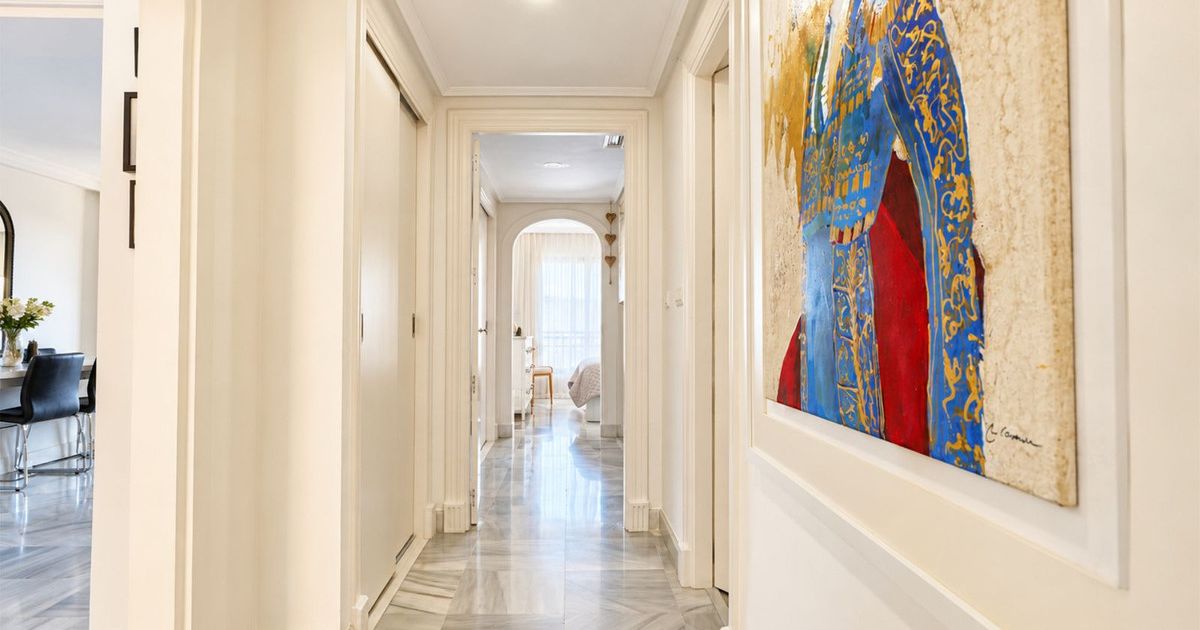 Apartament na środkowym piętrze w Cabopino, Cabopino, 8/12