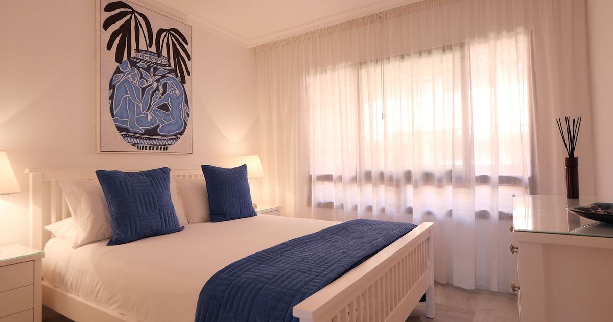 Apartament na środkowym piętrze w Cabopino, Cabopino, 10/12