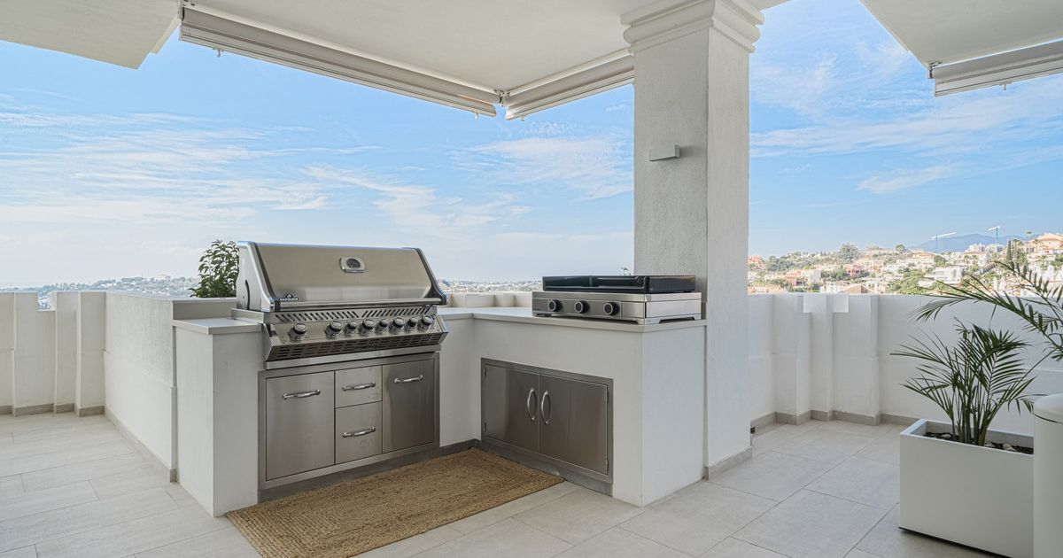 Apartament na środkowym piętrze w Aloha, Aloha, 4/12