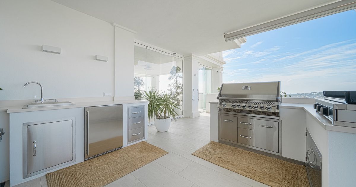 Apartament na środkowym piętrze w Aloha, Aloha, 5/12