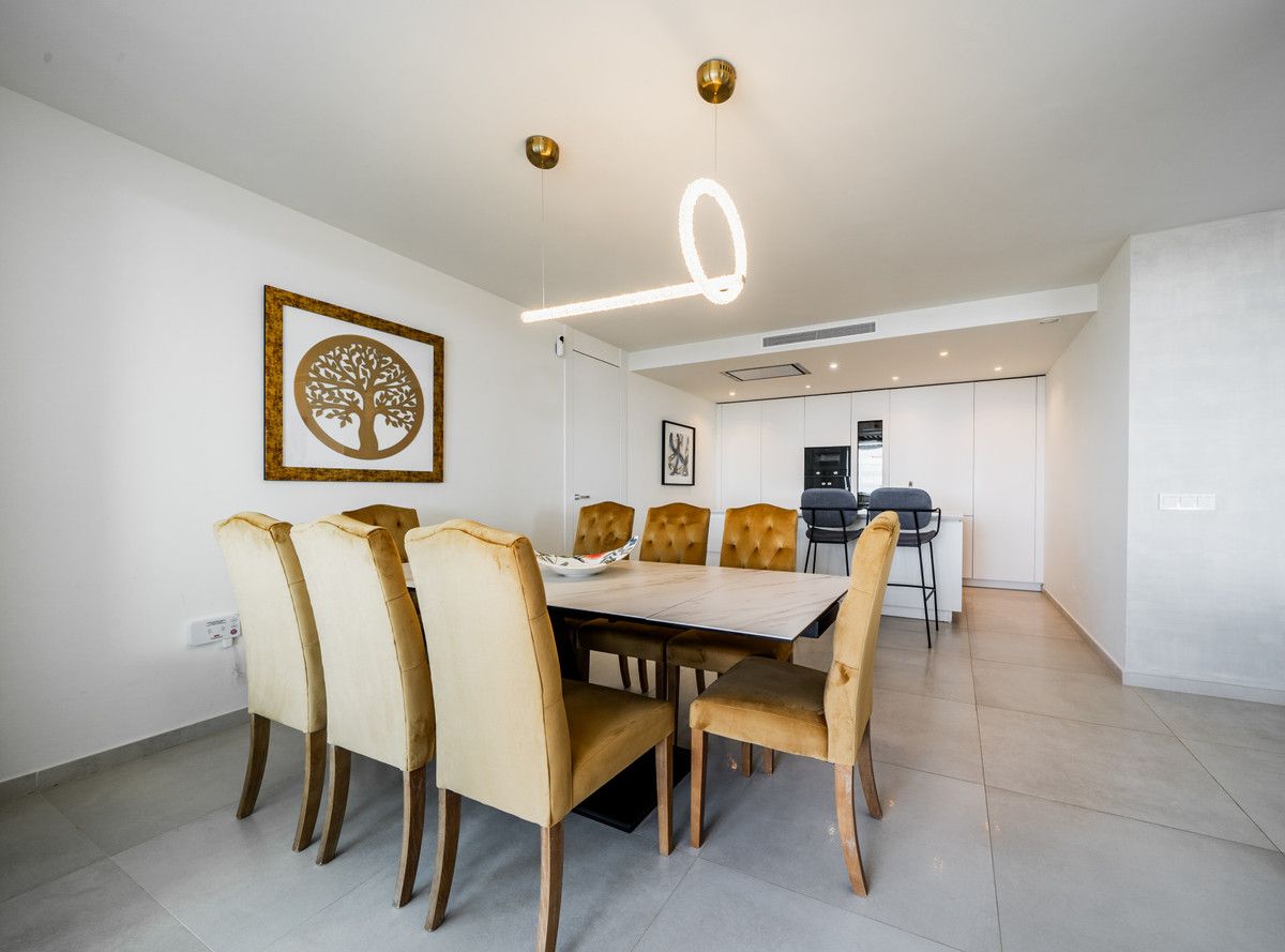 Apartament na środkowym piętrze w Aloha, Aloha, 6/12