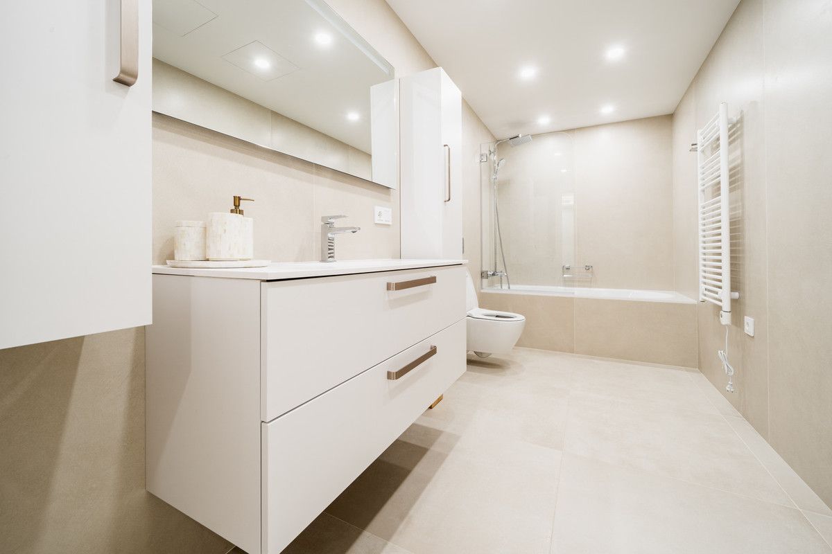 Apartament na środkowym piętrze w Aloha, Aloha, 9/12