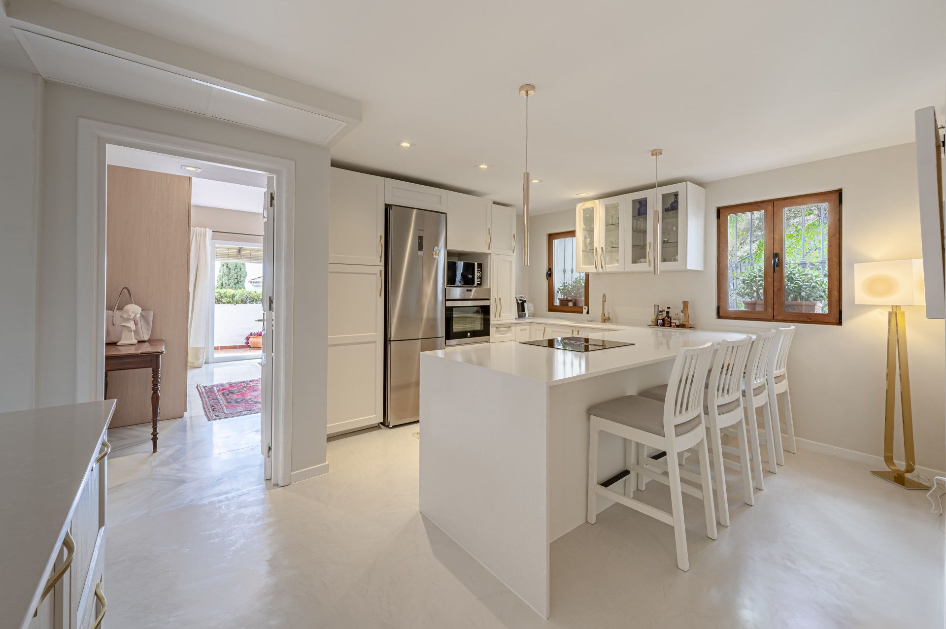 Appartement à Benahavis, Las Colinas de Marbella, Benahavis, 8/12