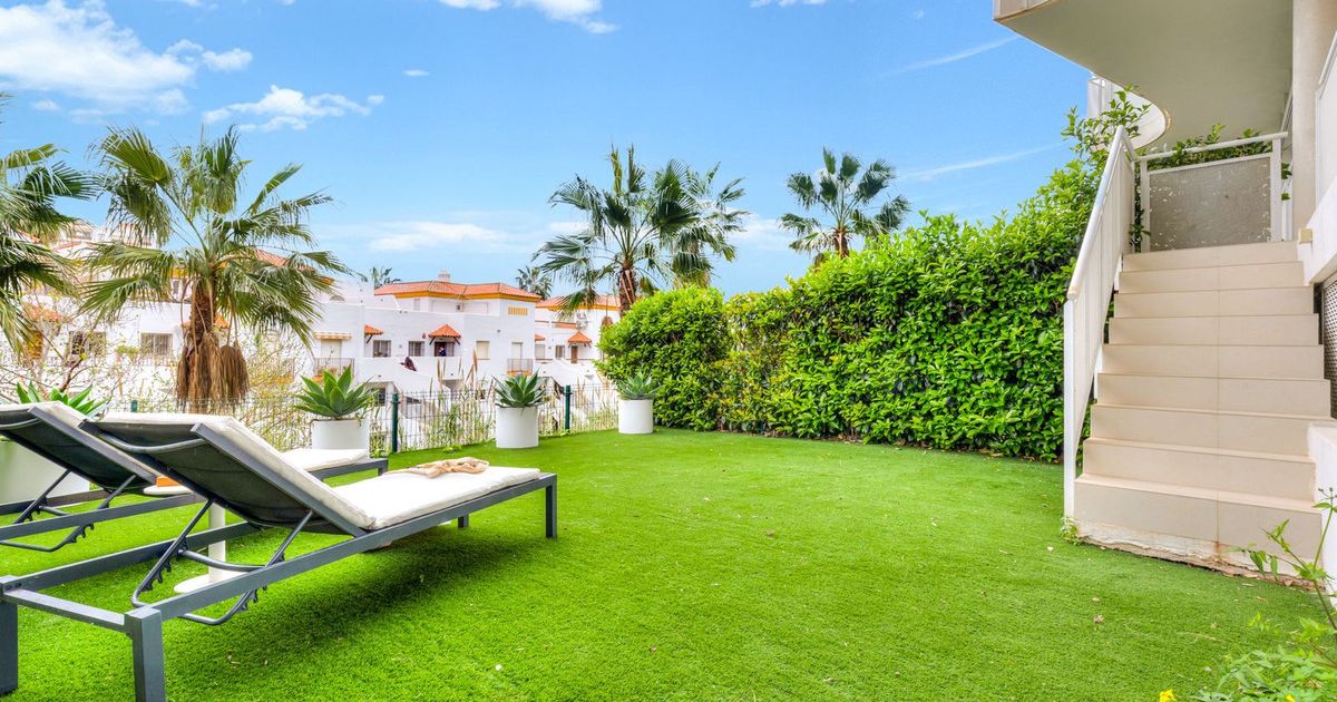 Apartamento de Planta Baja en Benalmadena Costa, Benalmadena Costa, 2/12