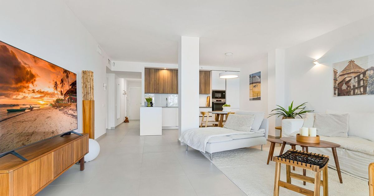 Apartamento de Planta Baja en Benalmadena Costa, Benalmadena Costa, 8/12