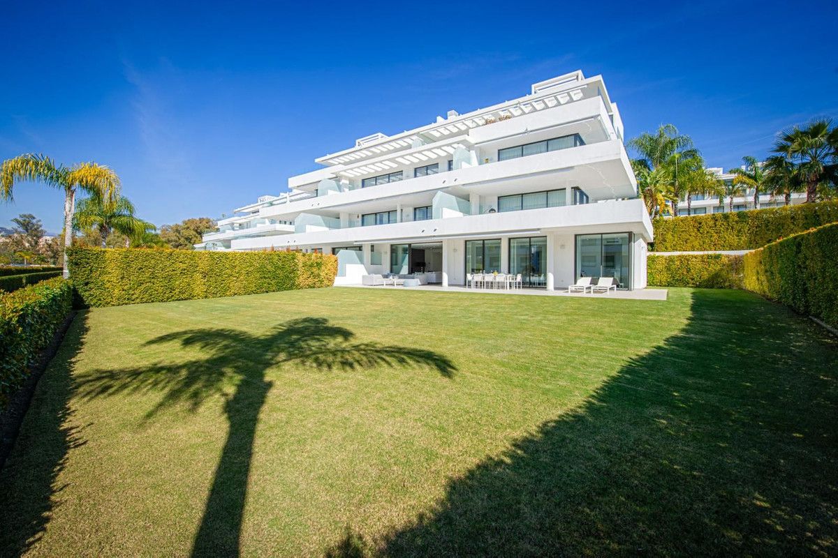 Erdgeschosswohnung in Estepona, Estepona, 4/12