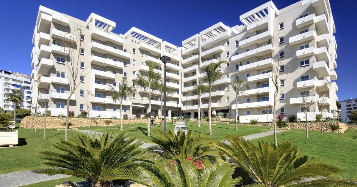 Апартамент на среднем этаже в Nueva Andalucía, Nueva Andalucía, 3/12