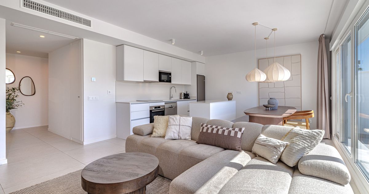 Apartment in Estepona, Estepona, 8/12
