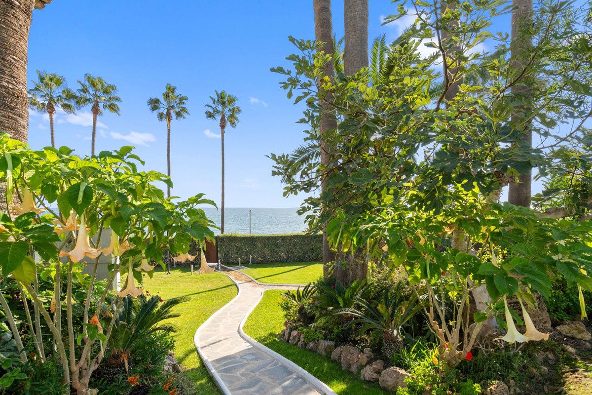 Apartamento de Planta Media en New Golden Mile, New Golden Mile, 2/12
