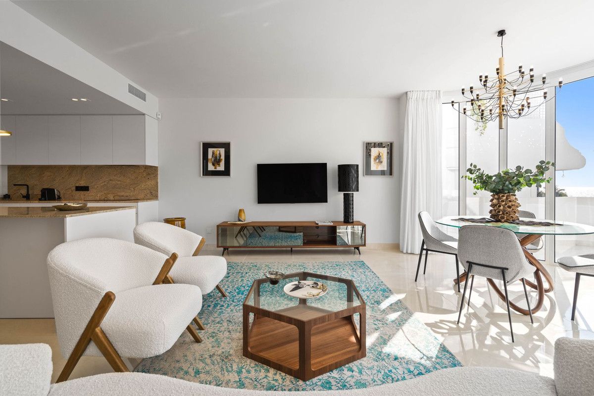 Apartamento de Planta Media en New Golden Mile, New Golden Mile, 3/12