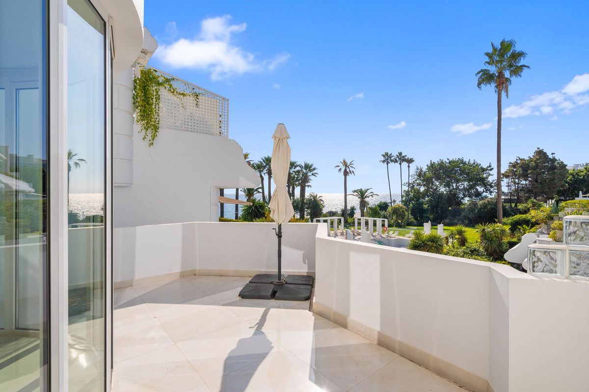 Apartamento de Planta Media en New Golden Mile, New Golden Mile, 10/12