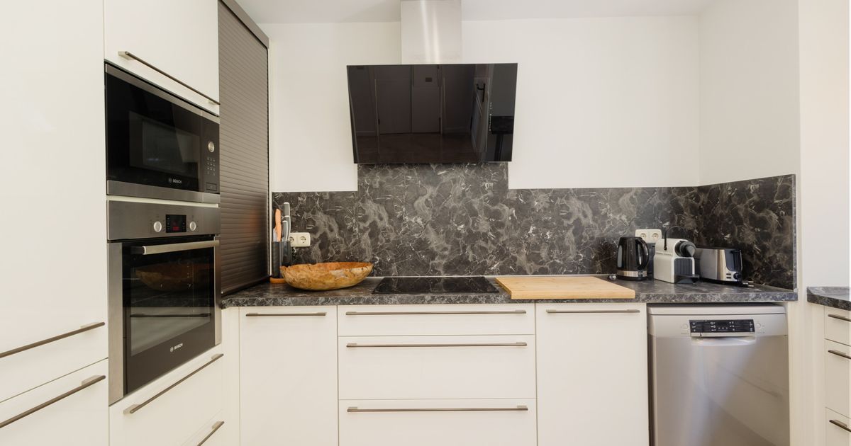 Town House in Marbella East, Bahia de Marbella, Marbella East, 4/12