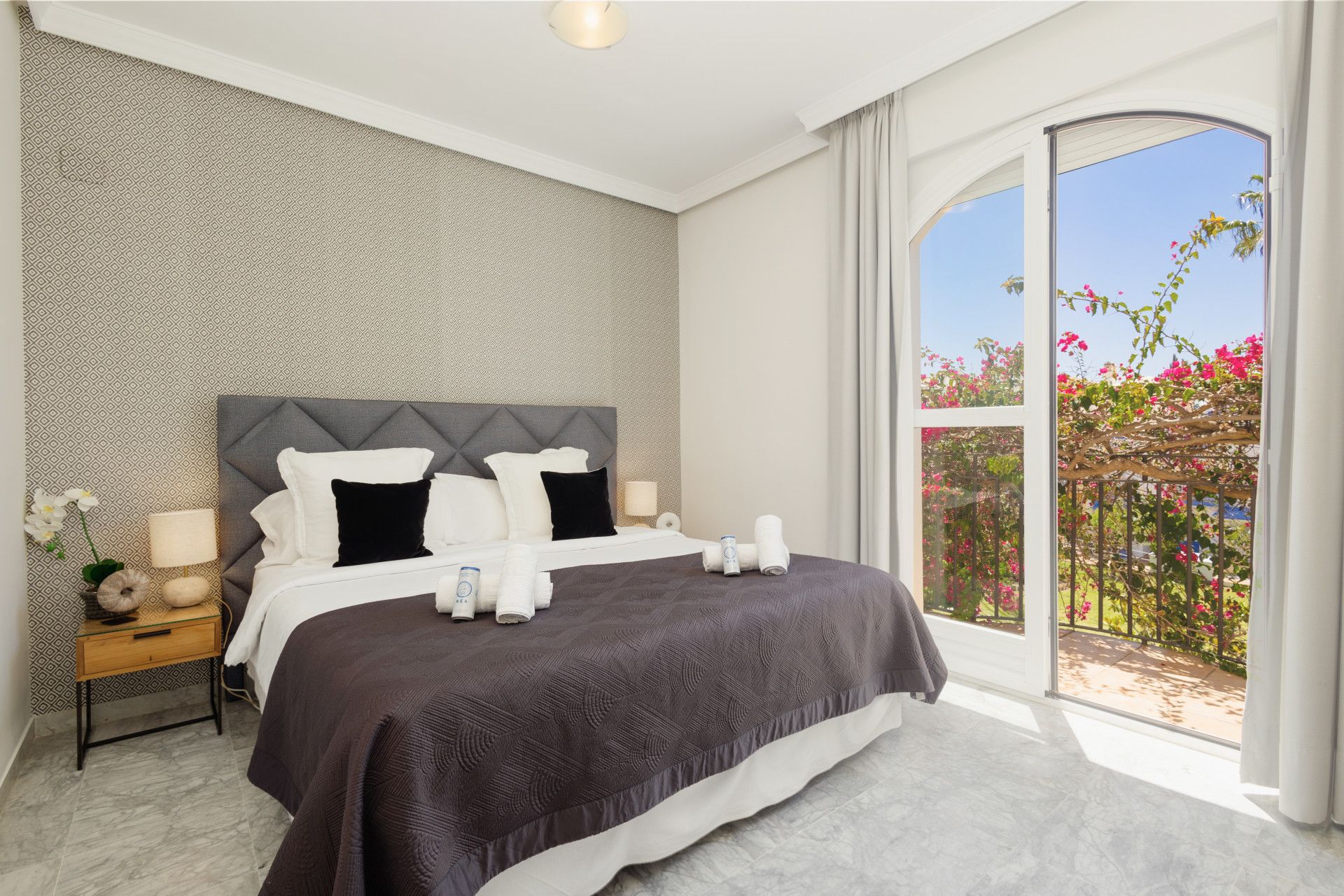 Town House in Marbella East, Bahia de Marbella, Marbella East, 5/12