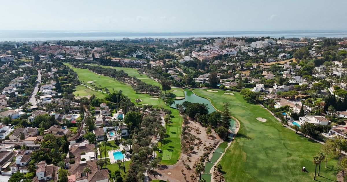 Villa à Nueva Andalucía, Parcelas del Golf, Nueva Andalucia, 2/12