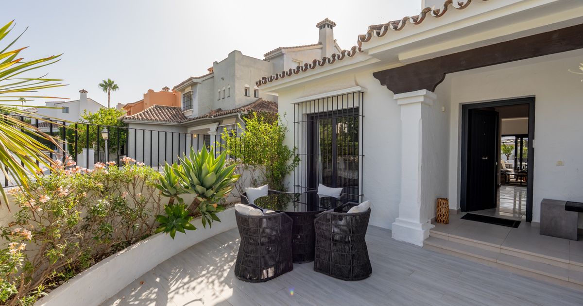 Villa à Nueva Andalucía, Parcelas del Golf, Nueva Andalucia, 9/12