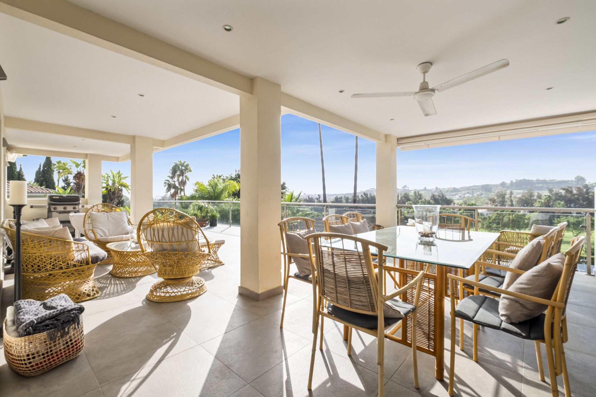Villa in Nueva Andalucia, Los Naranjos Golf, Nueva Andalucia, 11/12