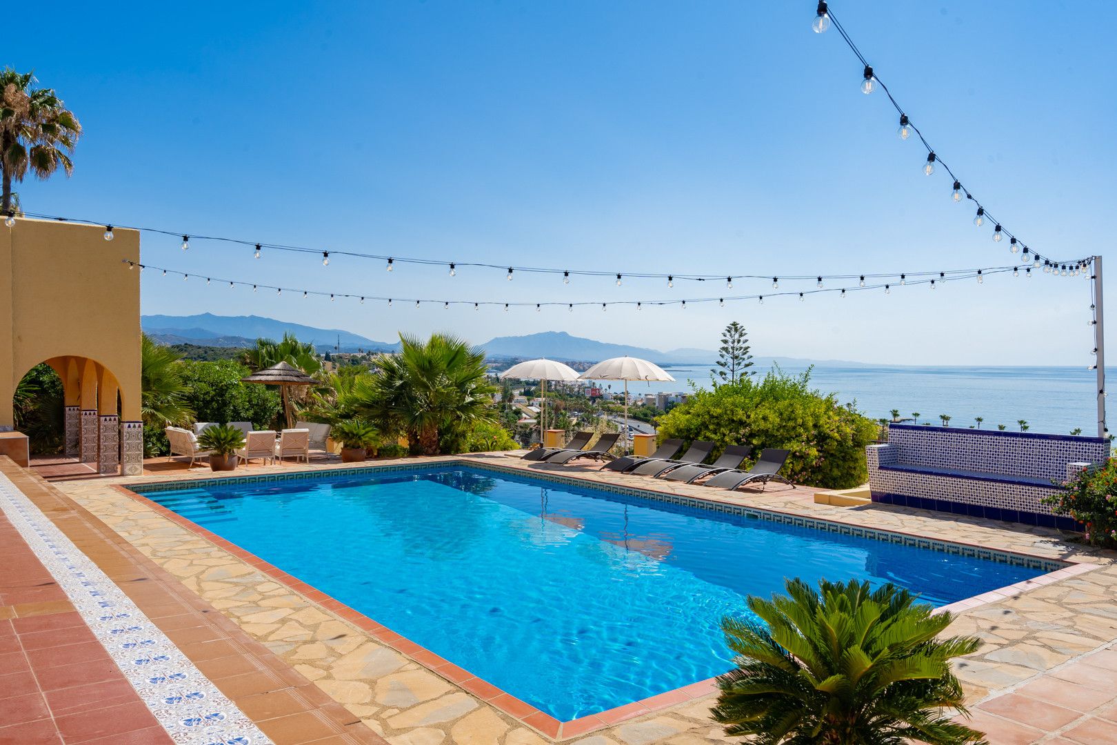 Villa in Estepona, Buenas Noches, Estepona, 2/12