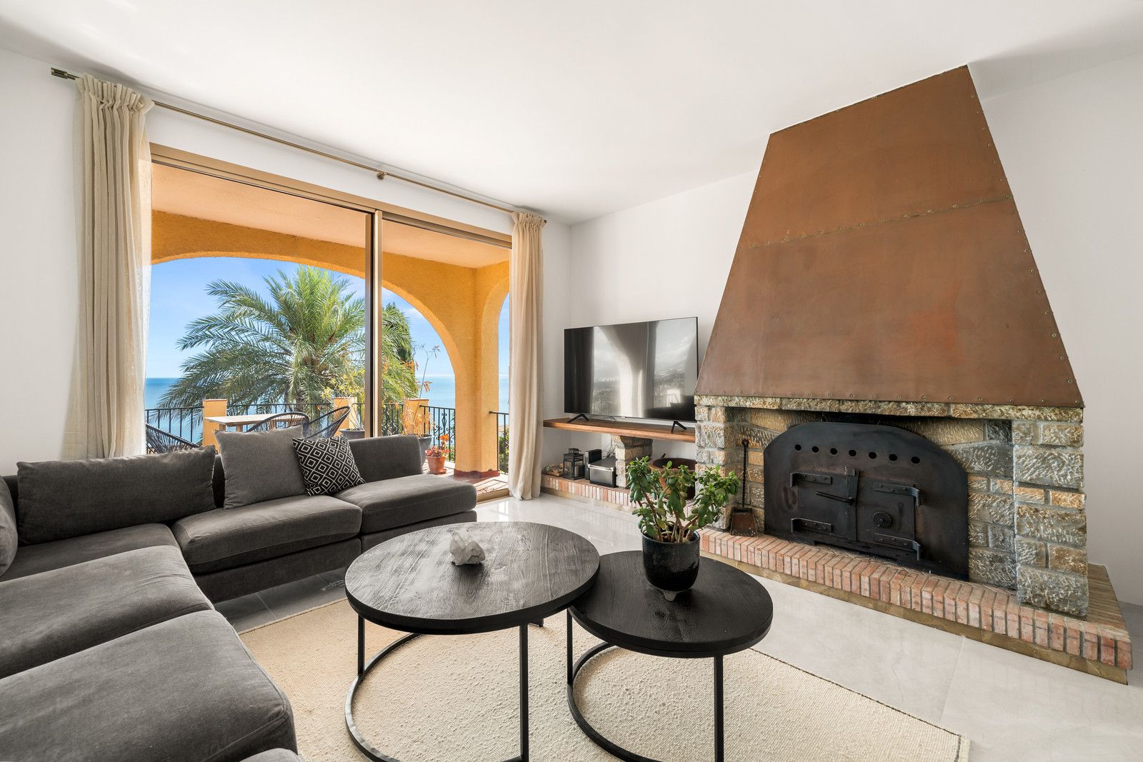 Villa in Estepona, Buenas Noches, Estepona, 11/12