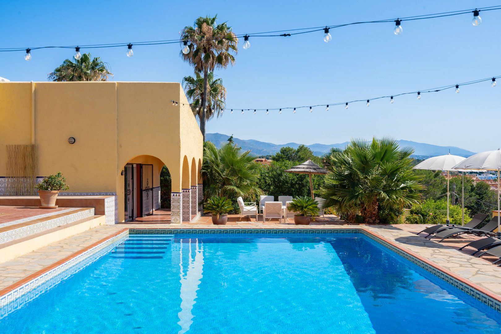 Villa in Estepona, Buenas Noches, Estepona, 6/12