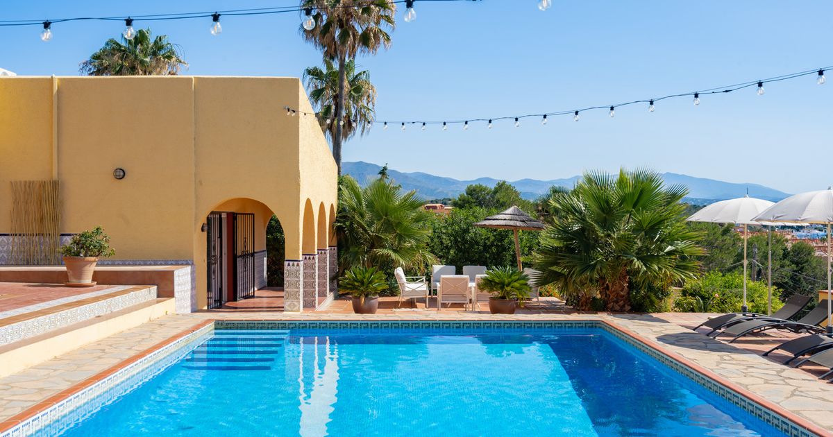 Villa in Estepona, Buenas Noches, Estepona, 6/12