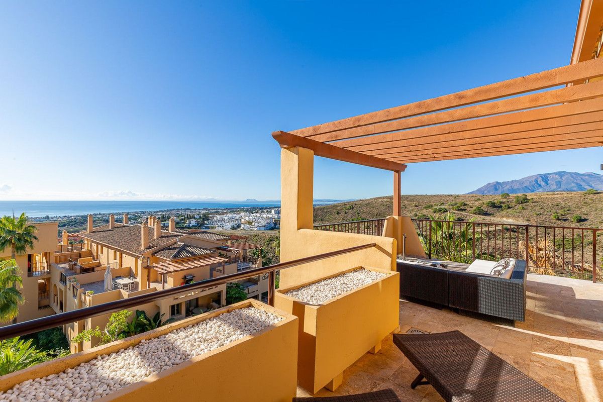 Penthouse in Benahavís, Benahavís, 1/12
