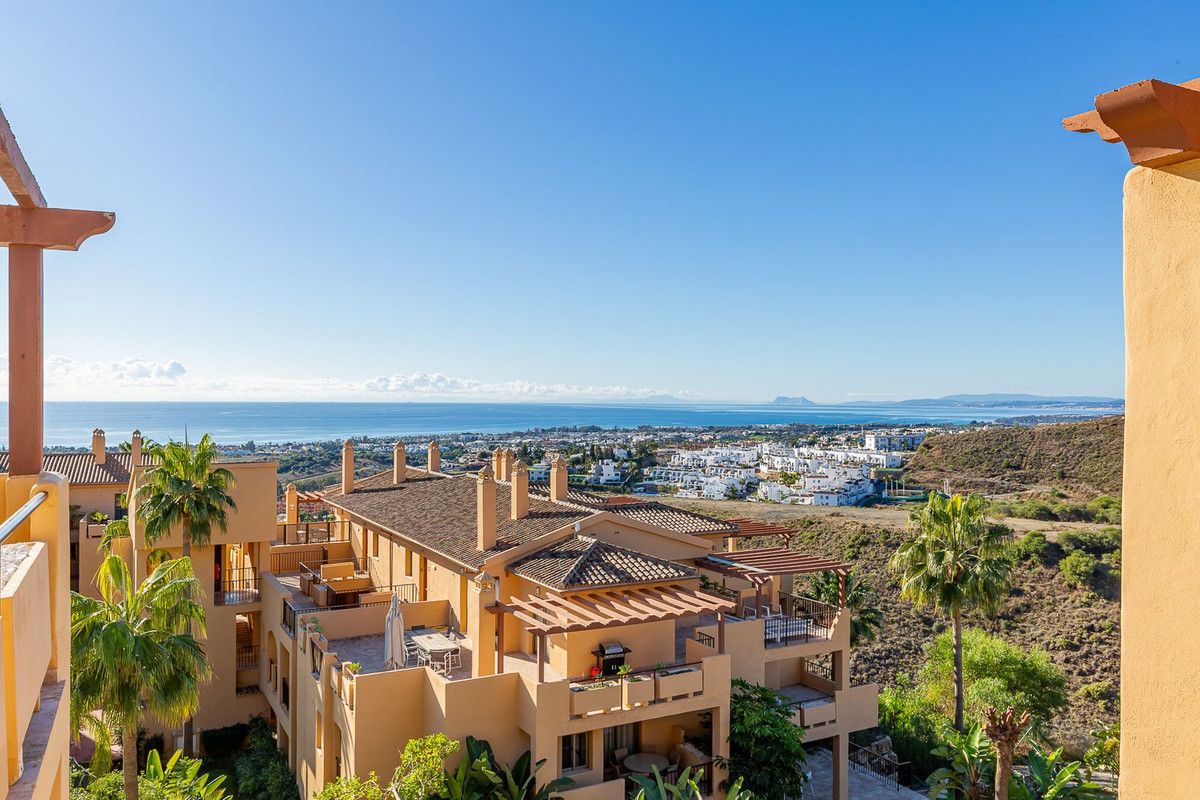 Penthouse in Benahavís, Benahavís, 2/12