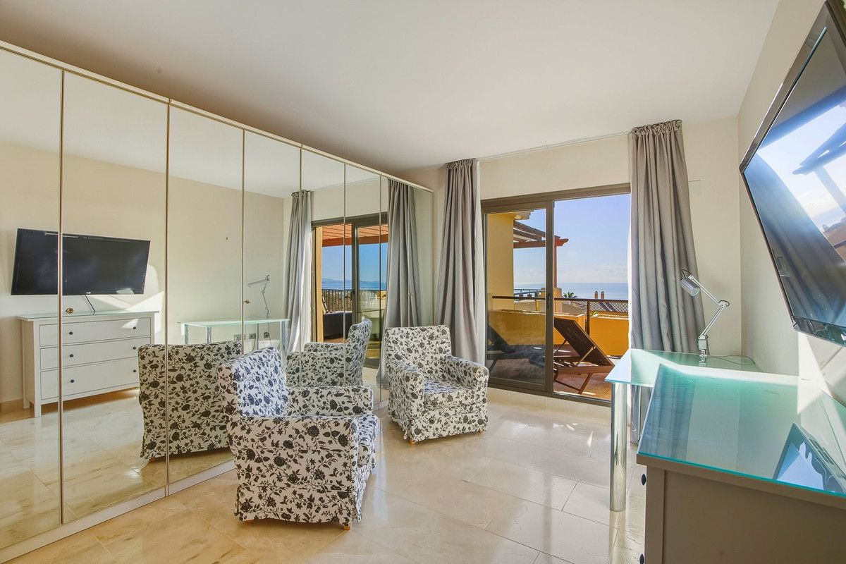 Penthouse in Benahavís, Benahavís, 4/12