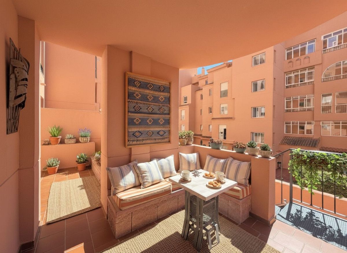 Ground Floor Apartment in La Duquesa, La Duquesa, 1/12