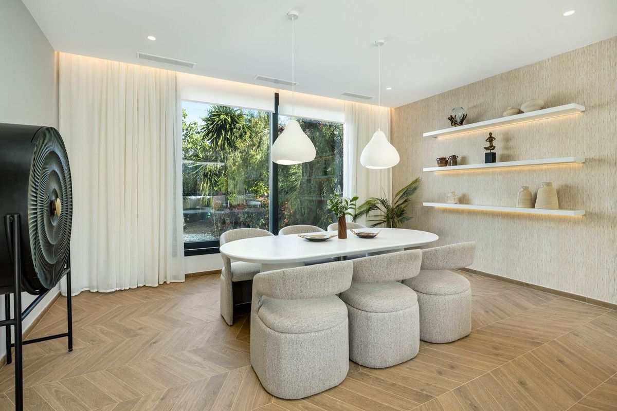 Villa individuelle à Nueva Andalucía, Nueva Andalucía, 7/12