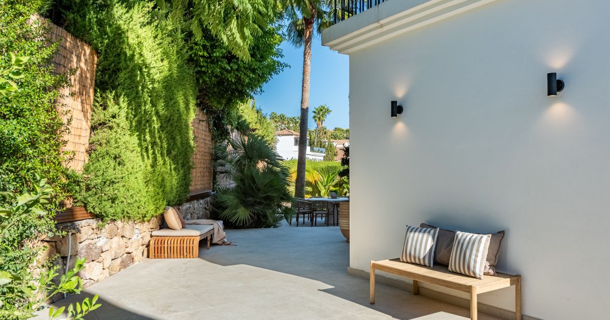 Villa in Nueva Andalucia, Nueva Andalucia, 11/12