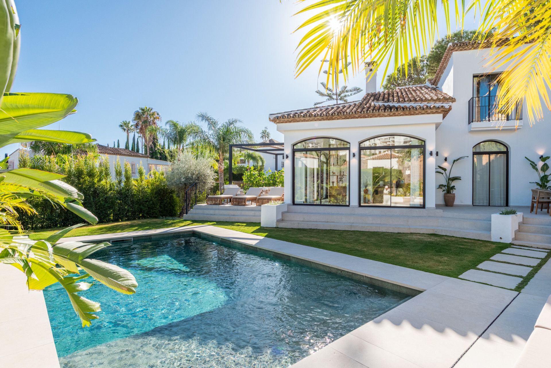 Villa in Nueva Andalucia, Nueva Andalucia, 5/12