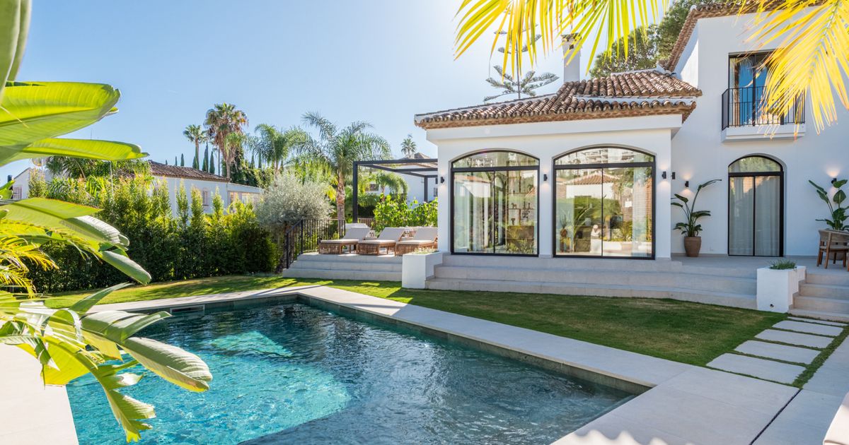 Villa in Nueva Andalucia, Nueva Andalucia, 5/12