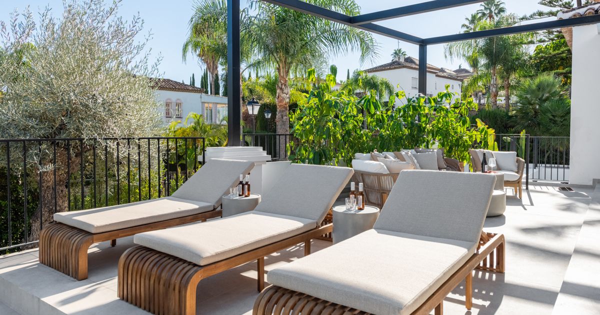 Villa in Nueva Andalucia, Nueva Andalucia, 6/12