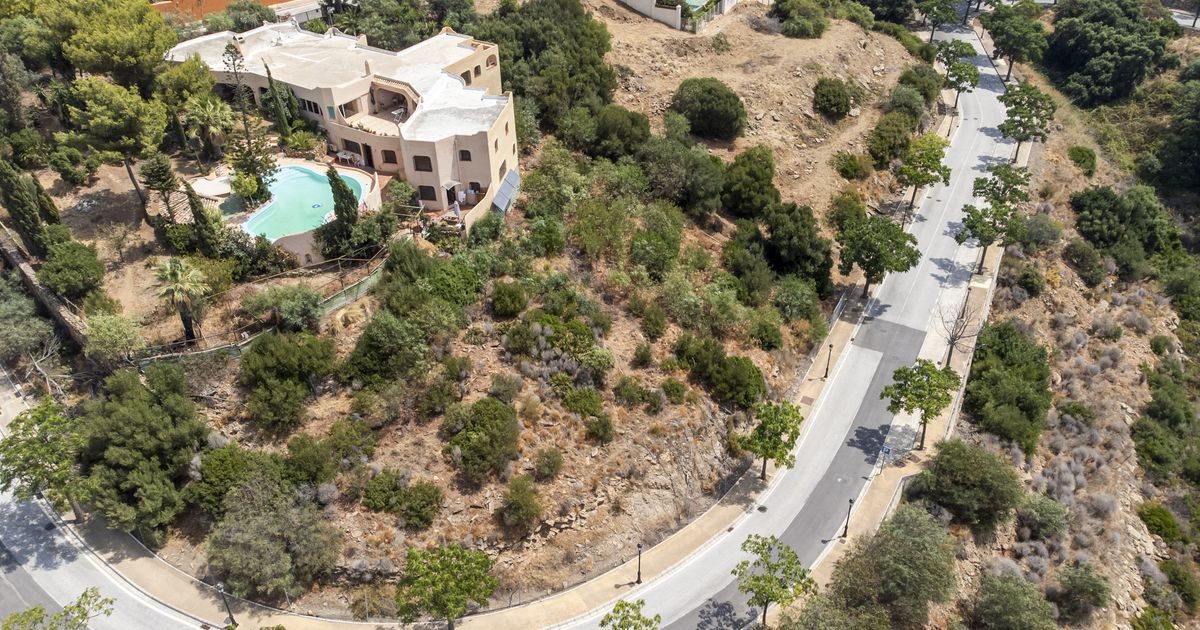 Działka w Marbella East, Elviria Hills, Marbella East, 9/11