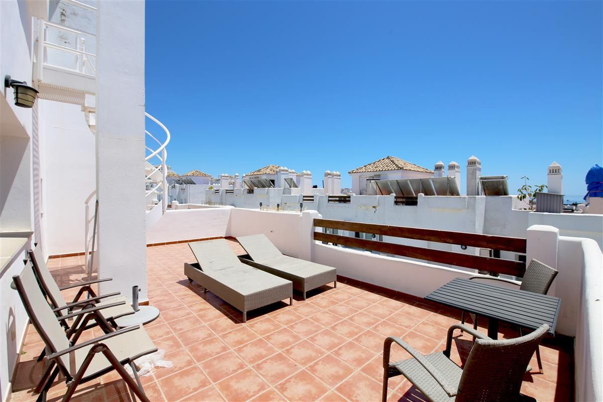Penthouse in Estepona, Estepona, 1/12