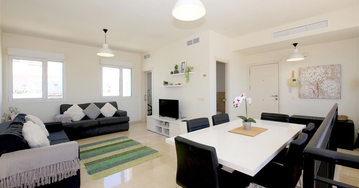 Penthouse in Estepona, Estepona, 2/12
