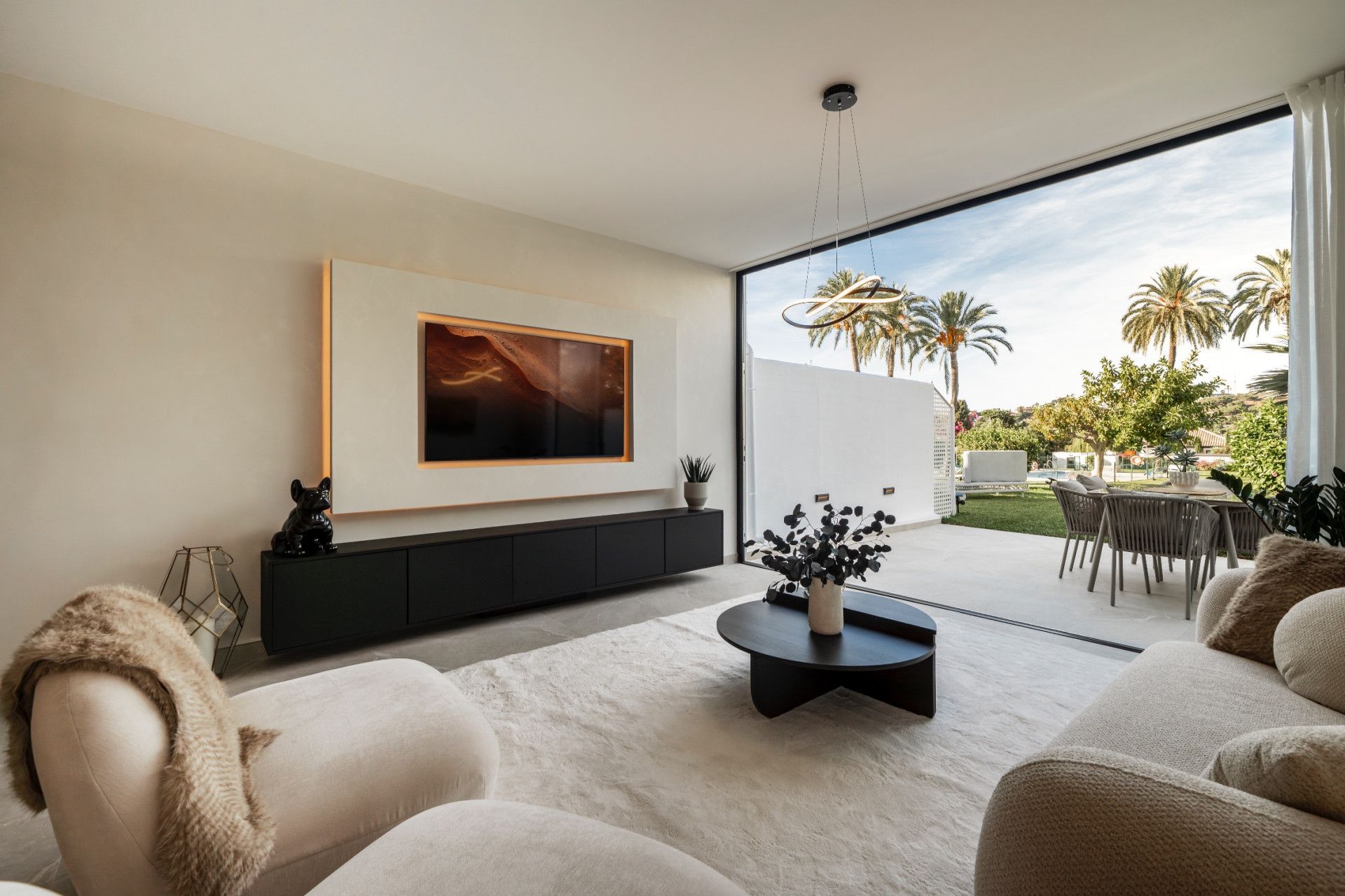 Maison de ville à Nueva Andalucía, Nueva Andalucia, 1/12