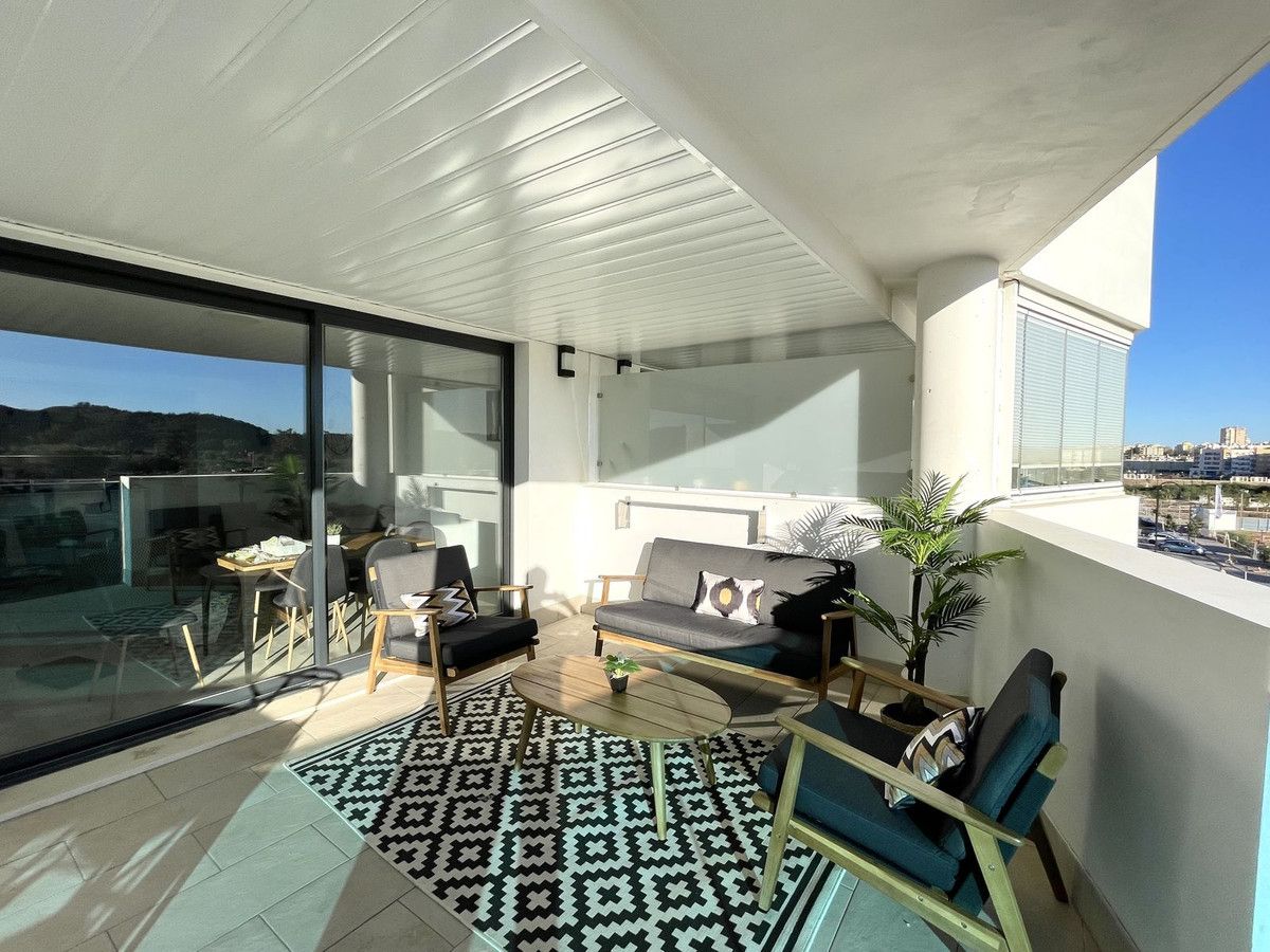 Middle Floor Apartment in Las Lagunas, Las Lagunas, 2/12
