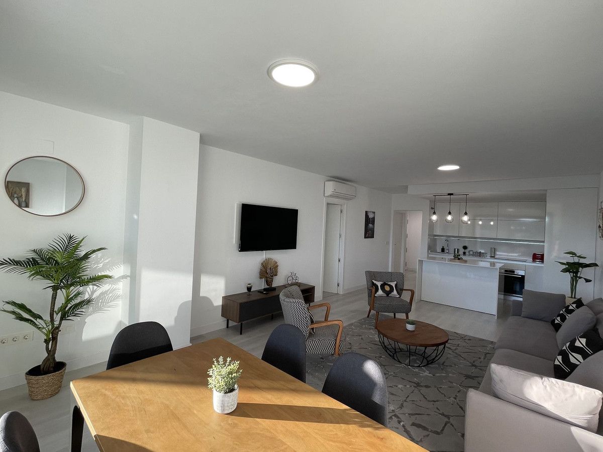 Middle Floor Apartment in Las Lagunas, Las Lagunas, 11/12