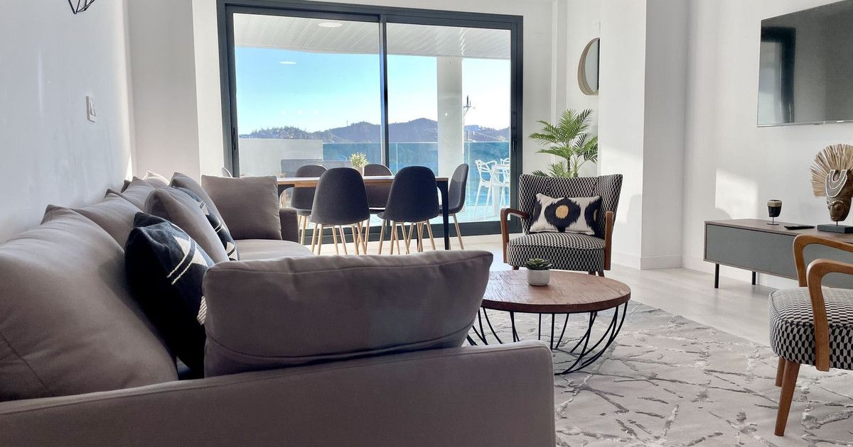 Middle Floor Apartment in Las Lagunas, Las Lagunas, 3/12