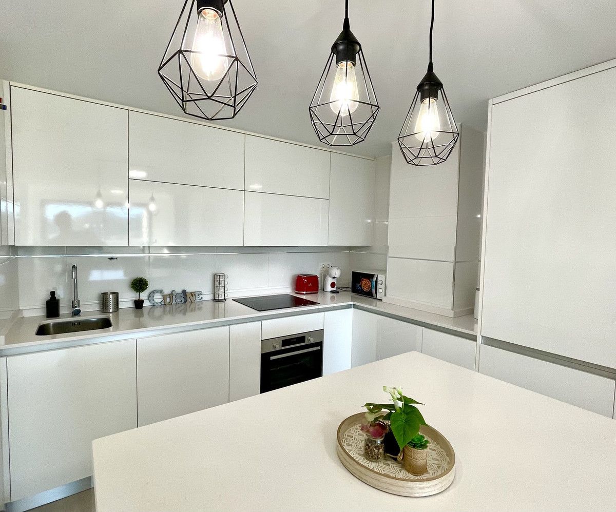 Middle Floor Apartment in Las Lagunas, Las Lagunas, 5/12